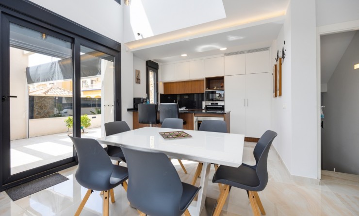 Wederverkoop - Villa - Orihuela - Lomas de Cabo Roig