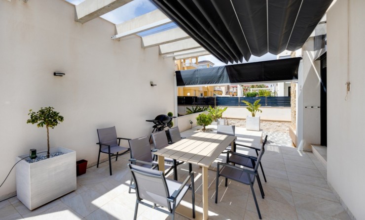 Wederverkoop - Villa - Orihuela - Lomas de Cabo Roig