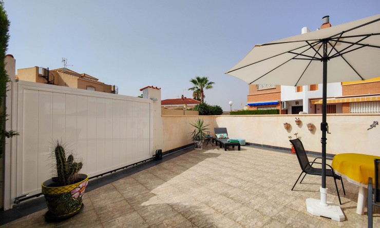 Revente - Quadhouse - Orihuela Costa