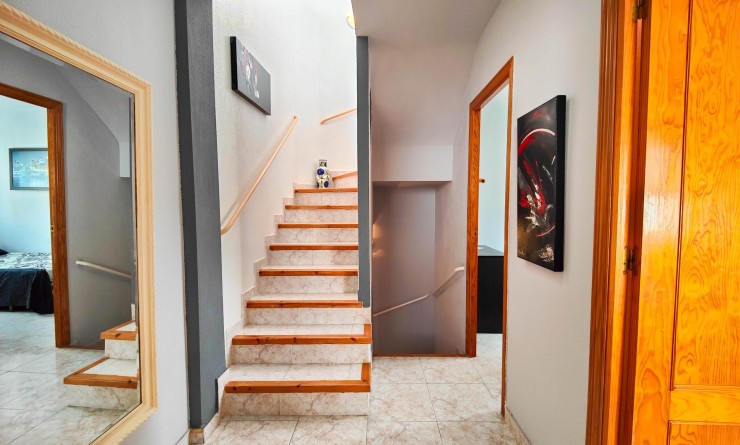 Revente - Quadhouse - Orihuela Costa