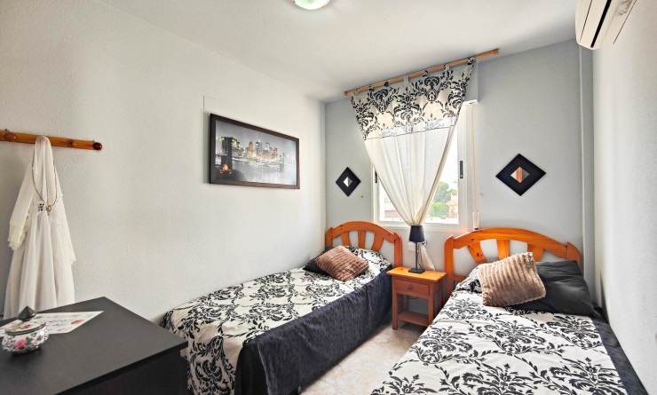 Revente - Quadhouse - Orihuela Costa