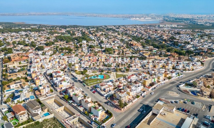 Revente - Quadhouse - Orihuela Costa