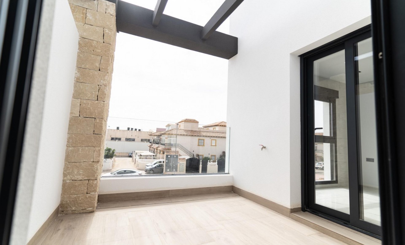 Nouvelle construction - Villa - Orihuela Costa - Punta Prima