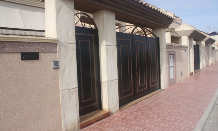 Nieuwbouw woningen - Town House - Torrevieja - Los altos