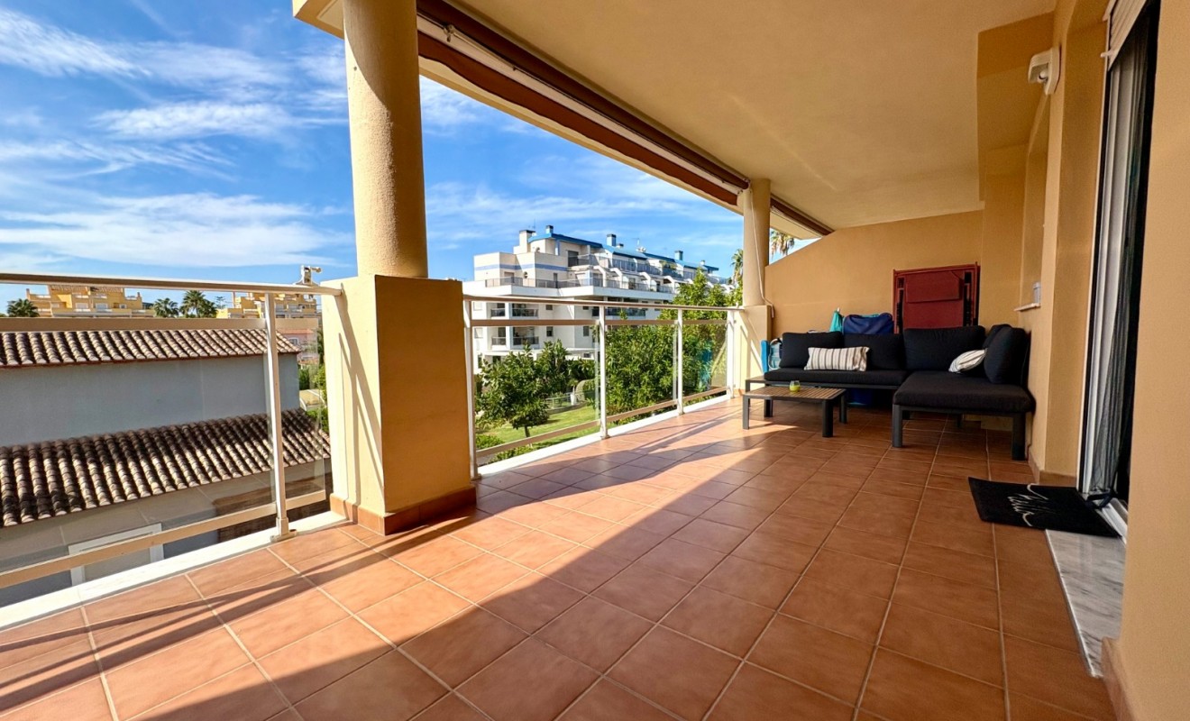 Wederverkoop - Apartment / flat - Denia - Les Marines - Las Marinas