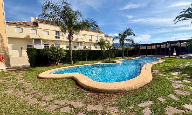 Wederverkoop - Apartment / flat - Denia - Les Marines - Las Marinas