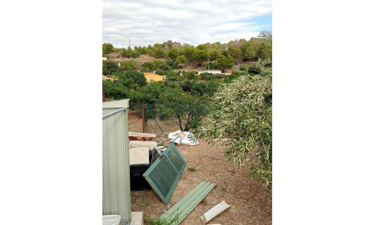 Sale - Plot / Land - La Nucía