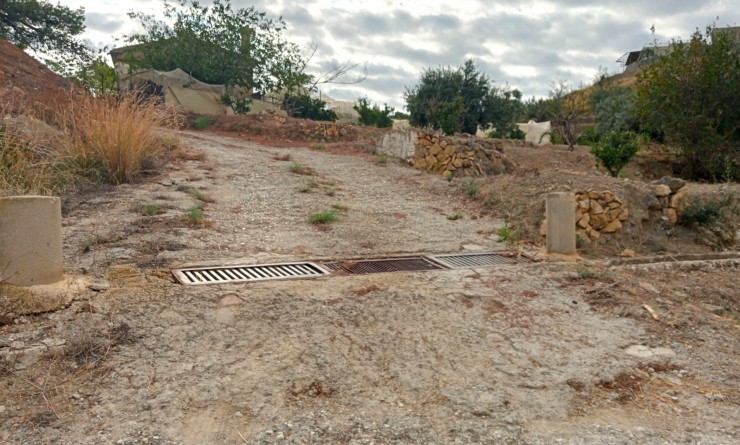 Sale - Plot / Land - La Nucía