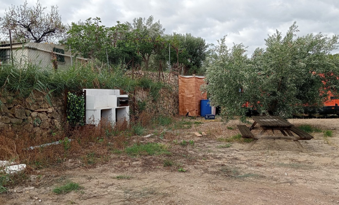 Sale - Plot / Land - La Nucía