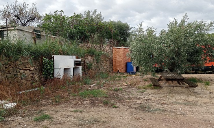 Sale - Plot / Land - La Nucía