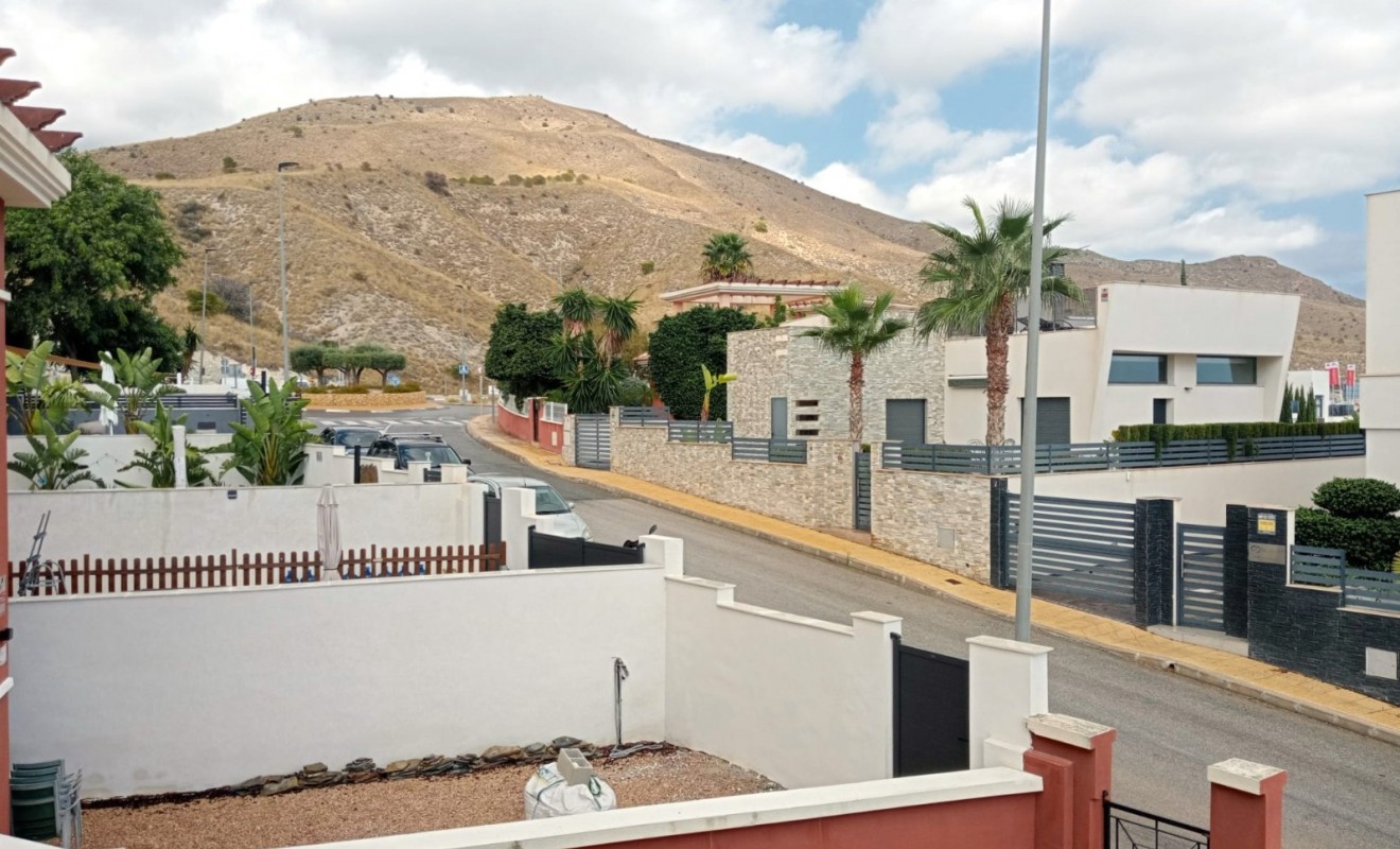 Wederverkoop - Semi-detached house - Finestrat - Finestrat Urbanizaciones