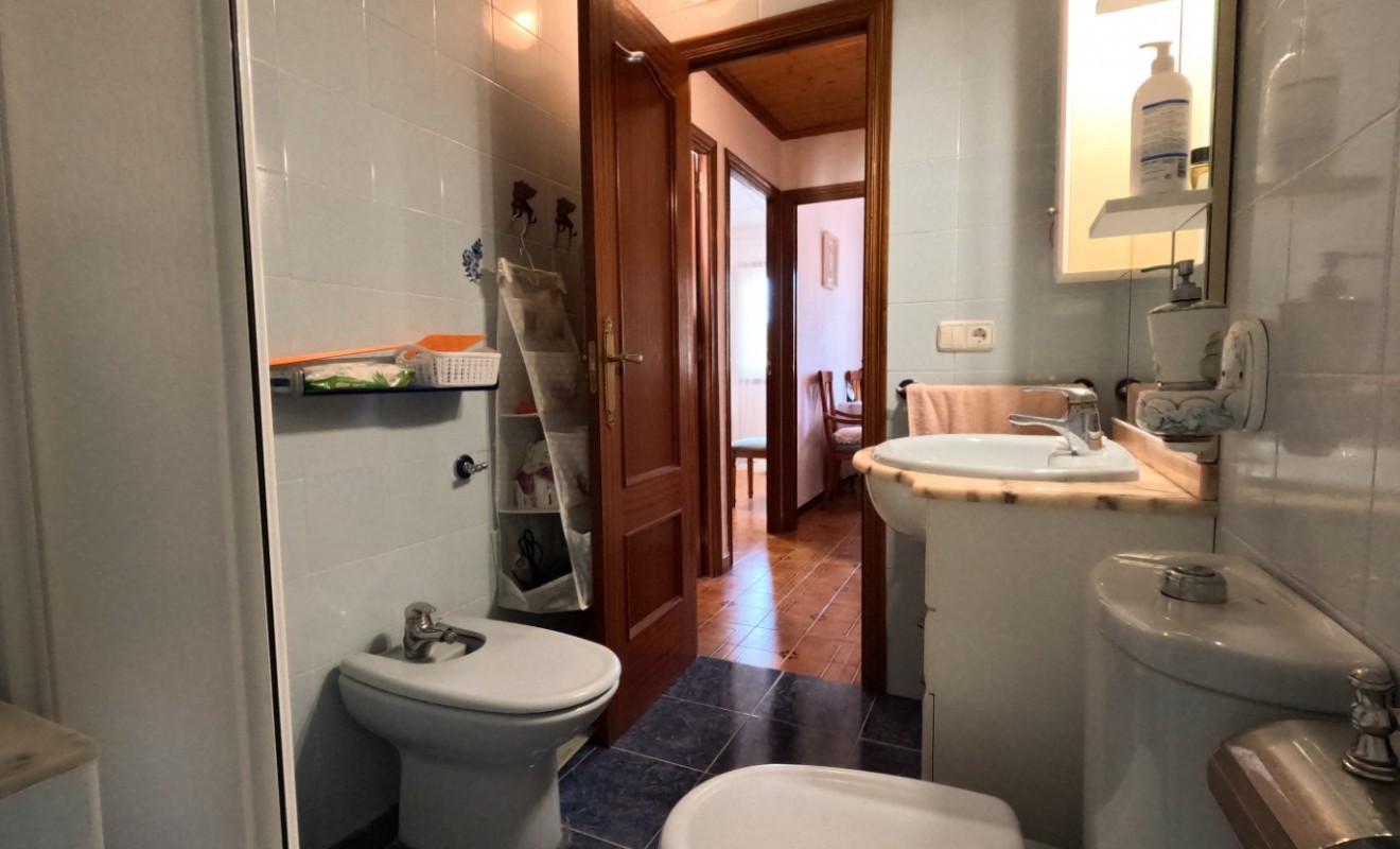 Wederverkoop - Terraced house / Townhouse - Torrevieja - El Acequión - Los Náufragos