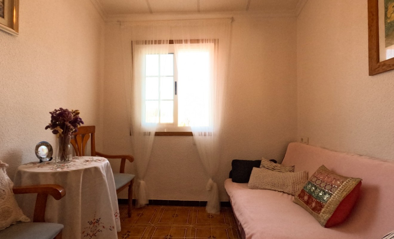 Wederverkoop - Terraced house / Townhouse - Torrevieja - El Acequión - Los Náufragos