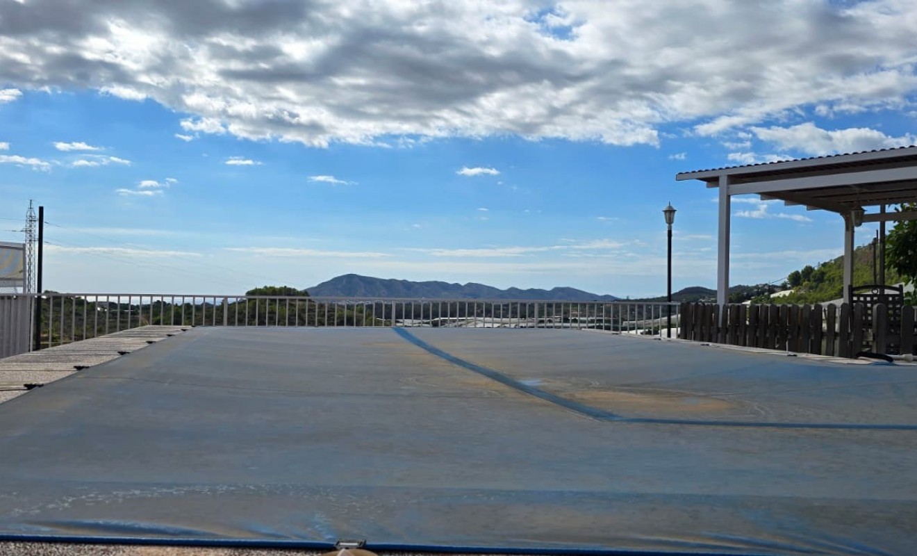 Sale - Chalet independiente - Callosa De Ensarrià