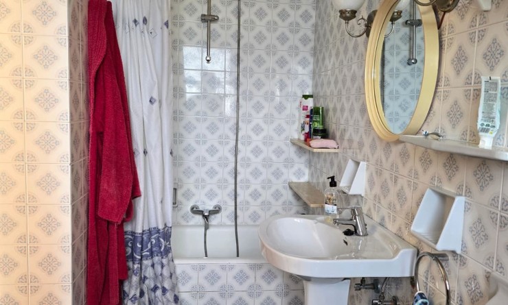 Sale - Chalet independiente - Callosa De Ensarrià