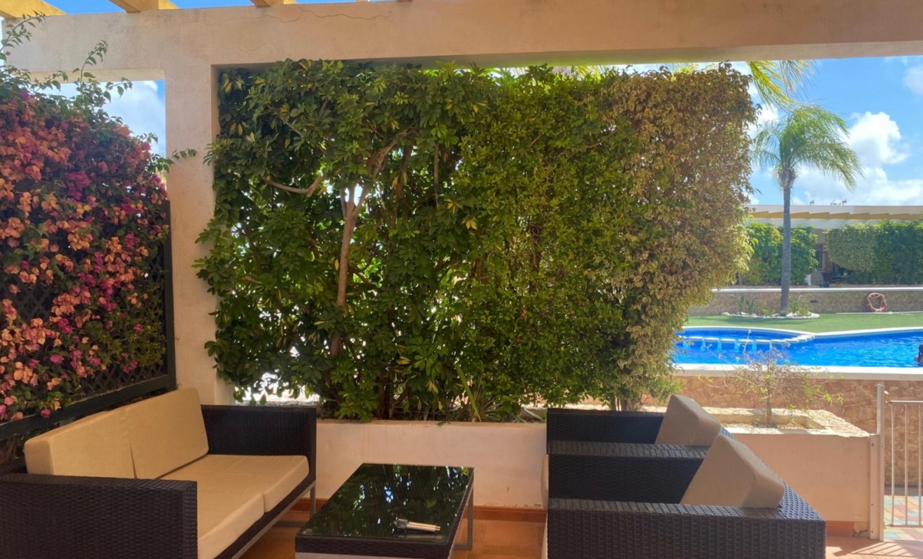 Wederverkoop - Terraced house / Townhouse - Orihuela Costa - Mil Palmeras