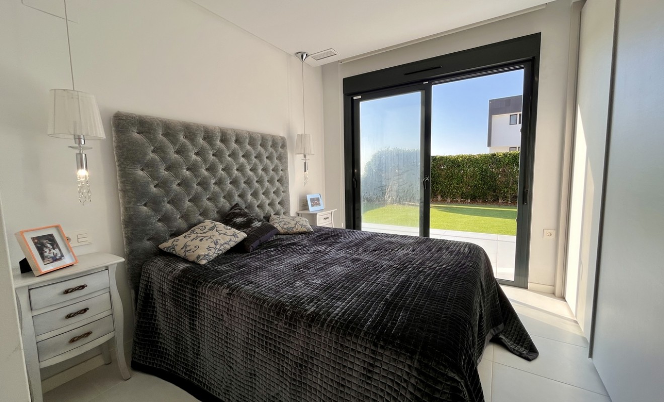 Wederverkoop - Villa - Orihuela Costa