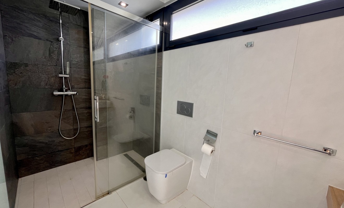 Wederverkoop - Villa - Orihuela Costa