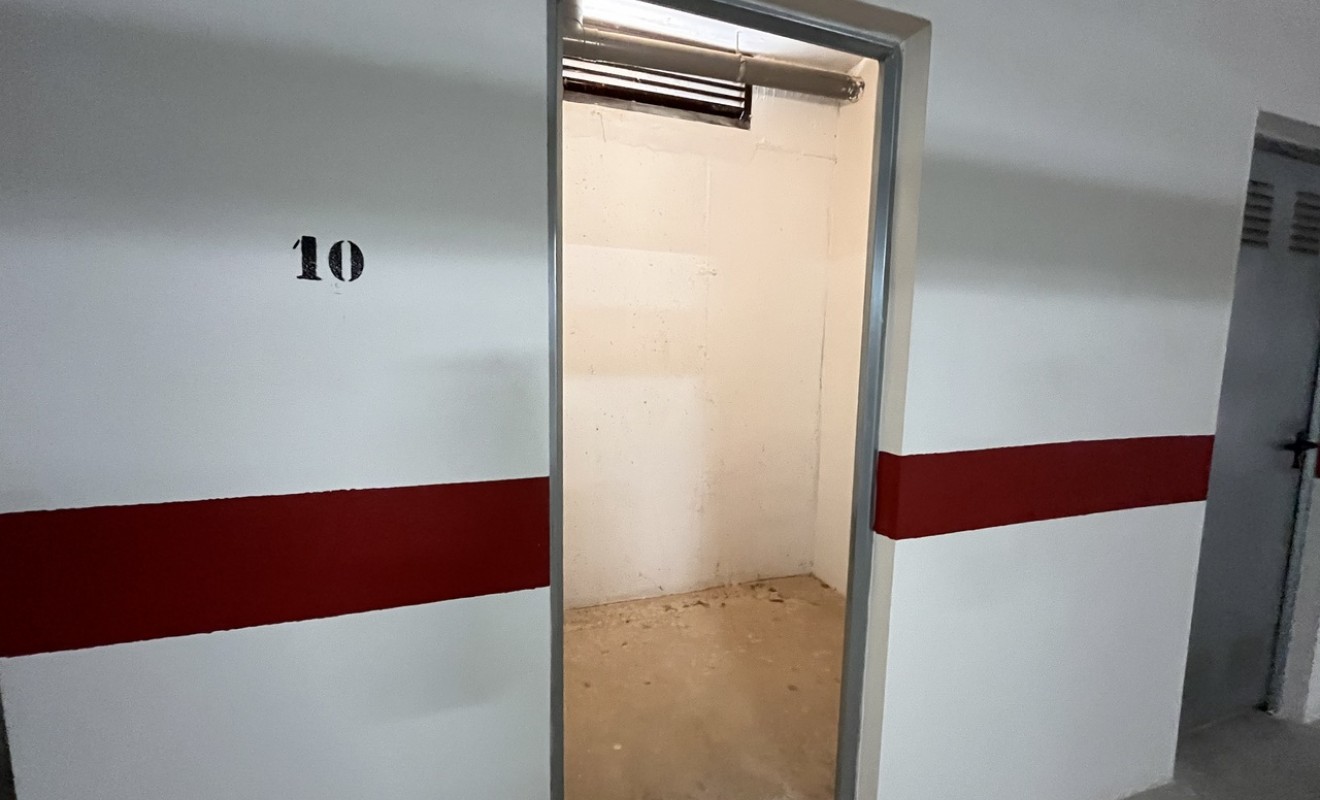 Wederverkoop - Villa - Orihuela Costa