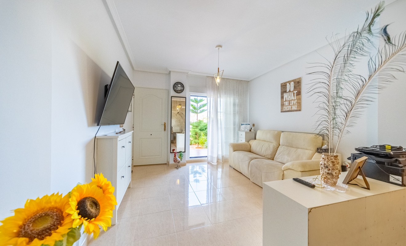 Sale - Apartamento - Orihuela Costa - Lomas de Cabo Roig