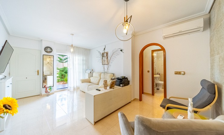 Sale - Apartamento - Orihuela Costa - Lomas de Cabo Roig