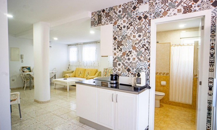 Wederverkoop - Villa - Alfas del Pí