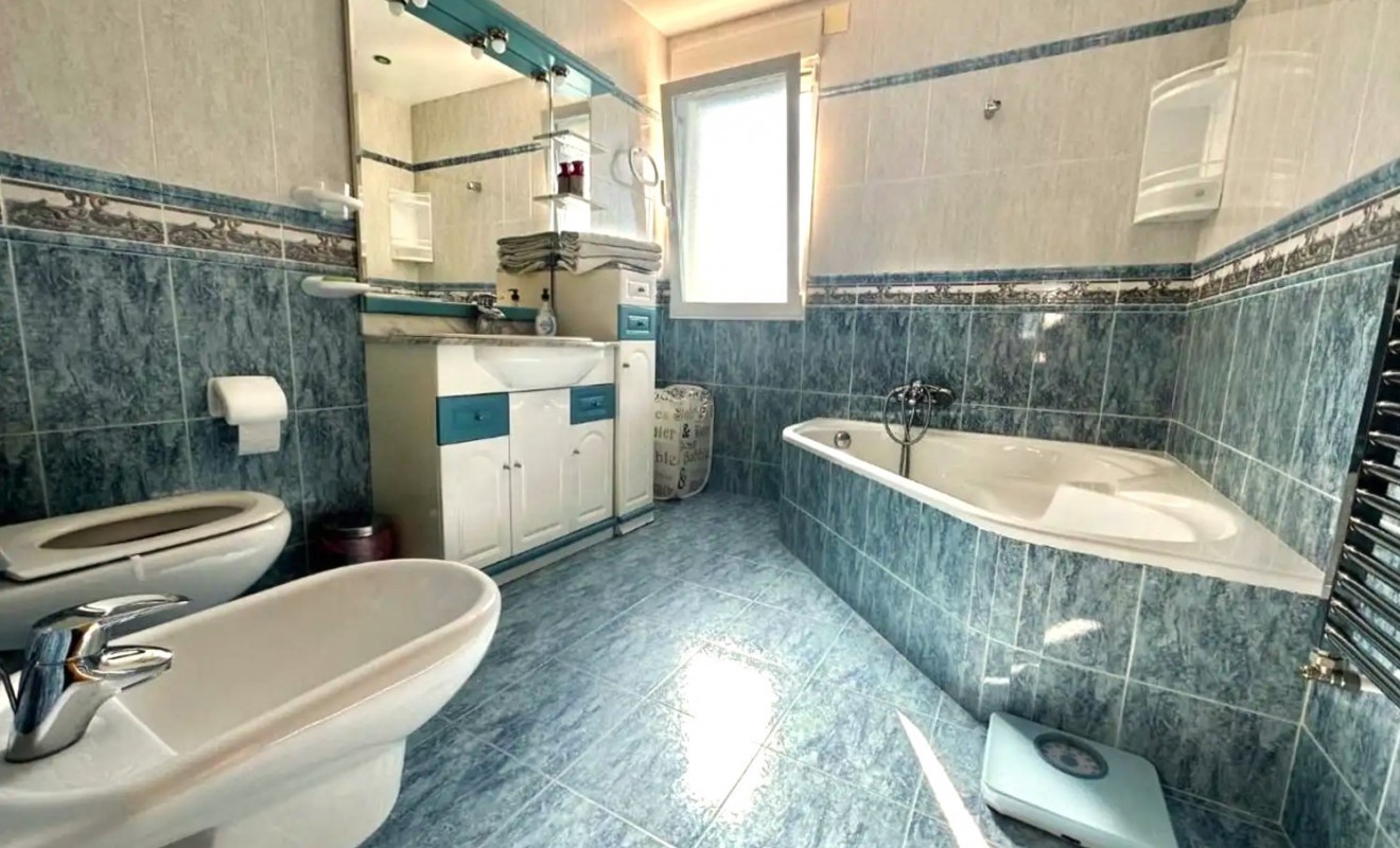 Wederverkoop - Villa - Alfas del Pí