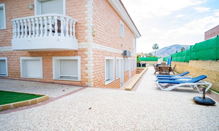 Wederverkoop - Villa - Alfas del Pí