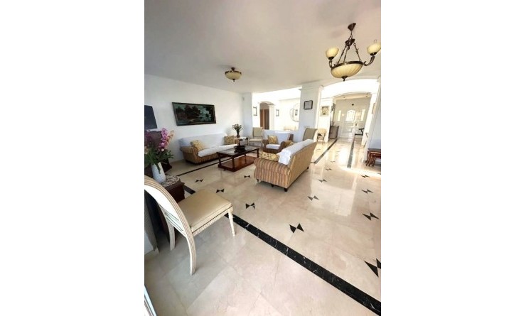 Wederverkoop - Villa - Alfas del Pí