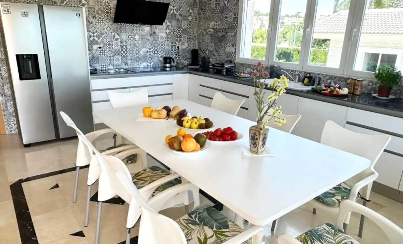 Wederverkoop - Villa - Alfas del Pí