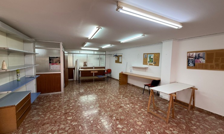 Wederverkoop - Local - Tavernes de la Valldigna - Pueblo