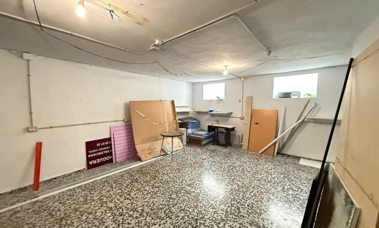 Wederverkoop - Local - Tavernes de la Valldigna - Pueblo