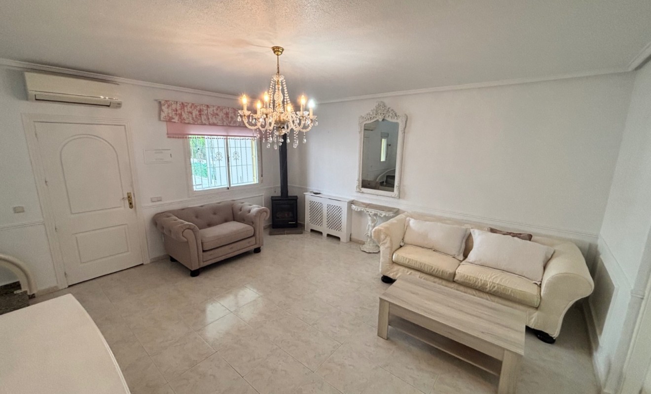 Wederverkoop - Herenhuis - Benijófar - Monte Azul