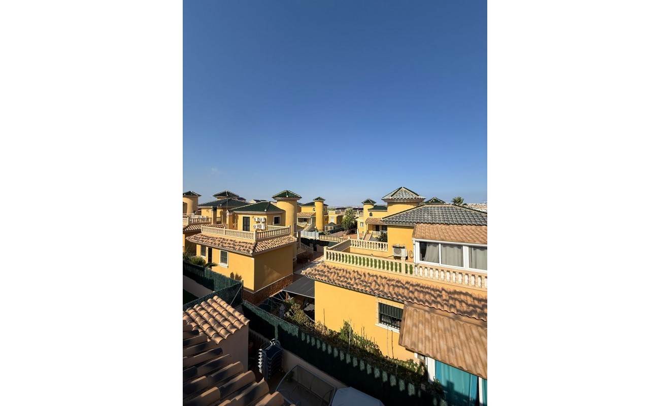 Wederverkoop - House - Orihuela - Villamartin