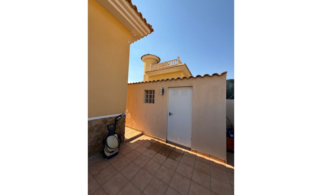 Wederverkoop - House - Orihuela - Villamartin