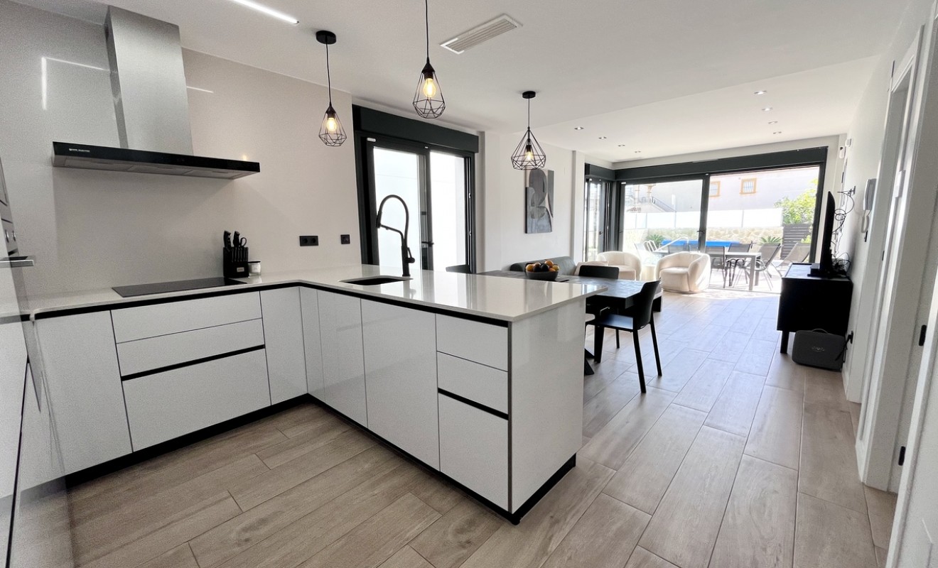 Wederverkoop - Villa - Punta Prima