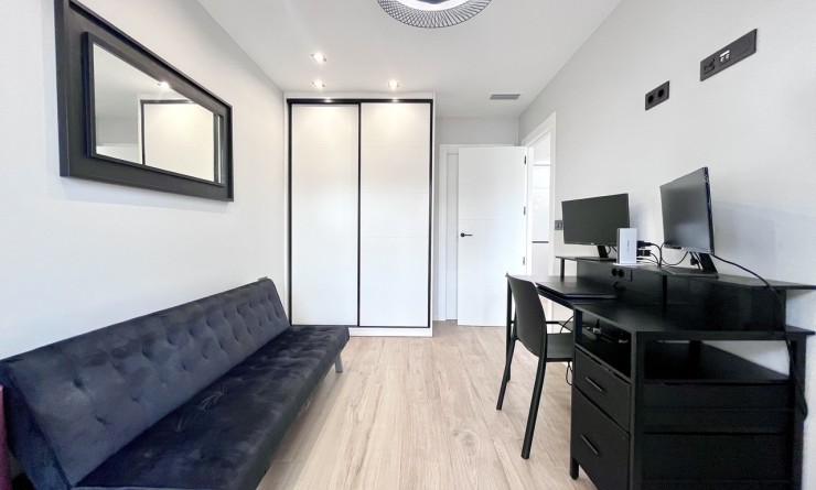 Wederverkoop - Villa - Punta Prima