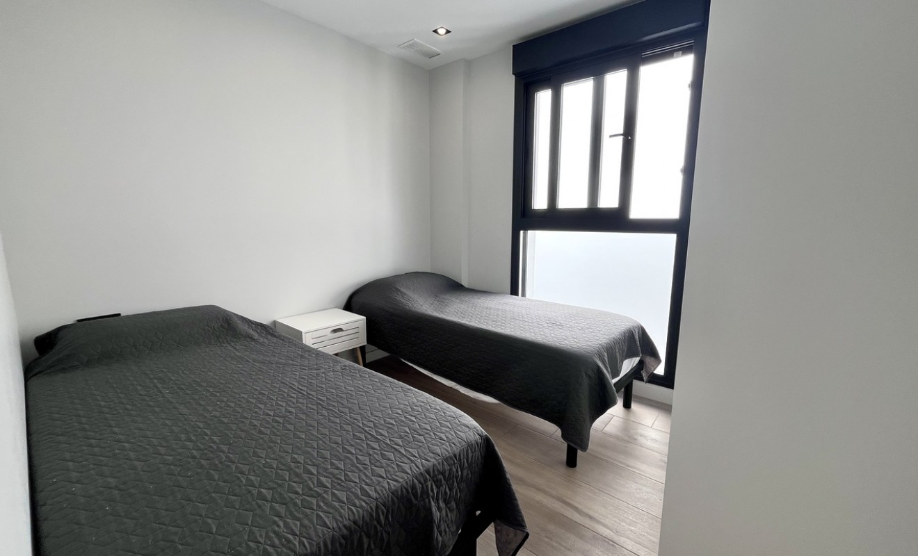 Wederverkoop - Villa - Punta Prima