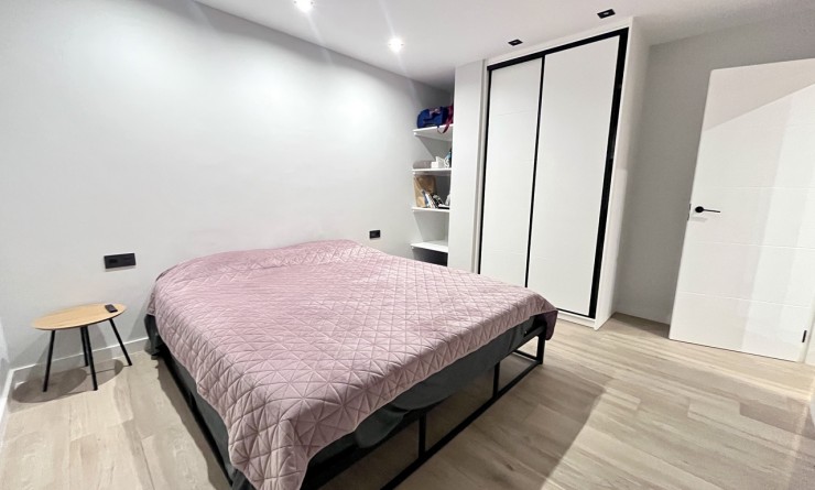 Wederverkoop - Villa - Punta Prima