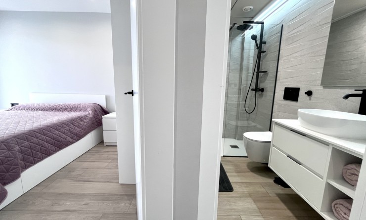 Wederverkoop - Villa - Punta Prima