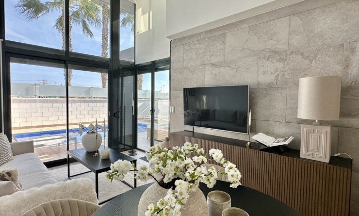 Wederverkoop - Detached villa - Orihuela Costa - Lomas de Cabo Roig