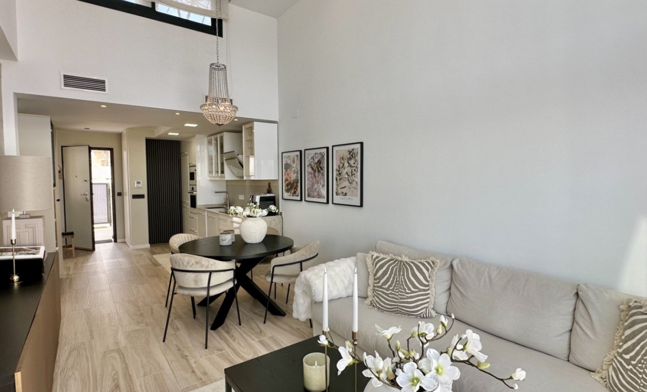 Wederverkoop - Detached villa - Orihuela Costa - Lomas de Cabo Roig