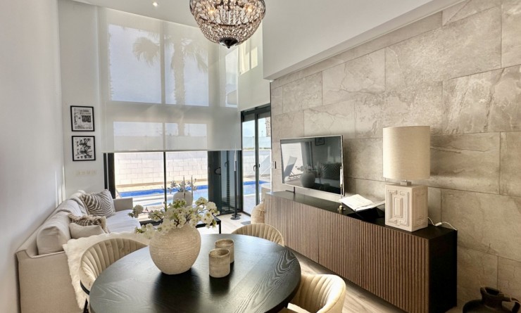 Wederverkoop - Detached villa - Orihuela Costa - Lomas de Cabo Roig