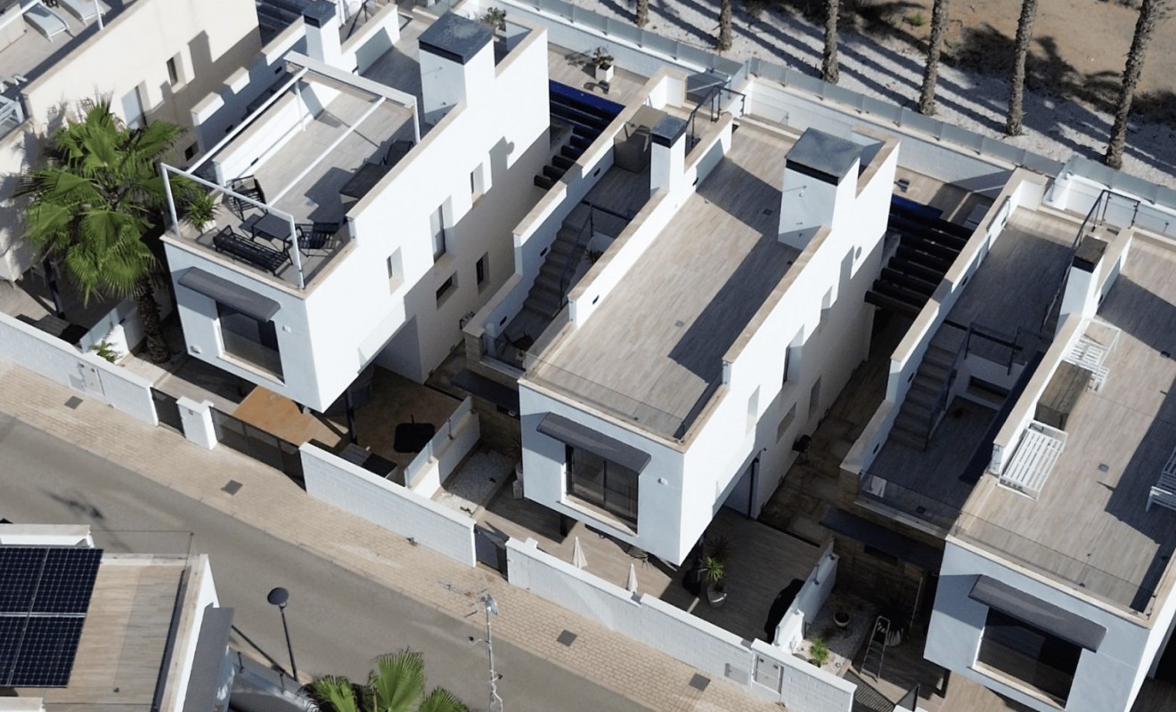 Wederverkoop - Detached villa - Orihuela Costa - Lomas de Cabo Roig