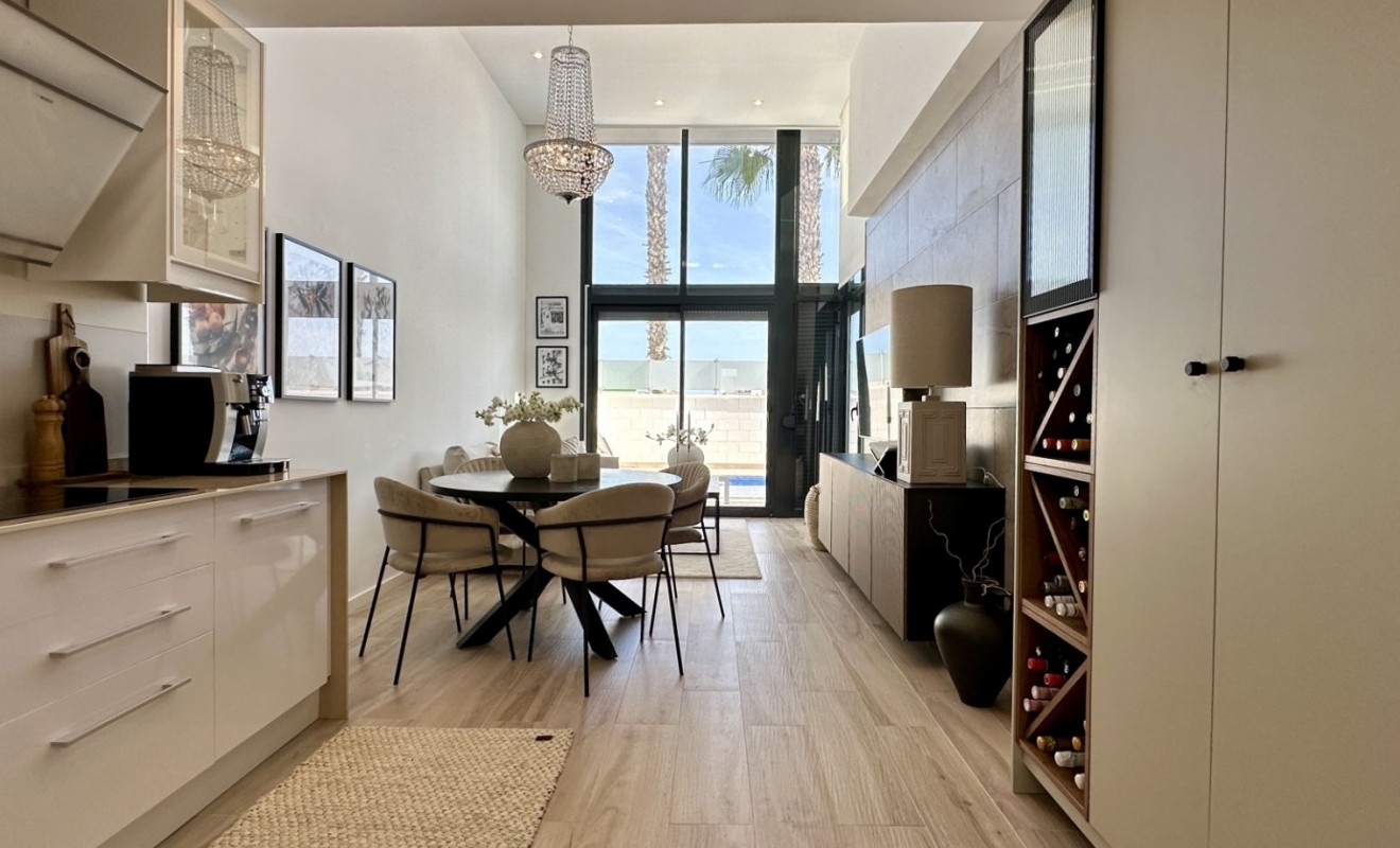 Wederverkoop - Detached villa - Orihuela Costa - Lomas de Cabo Roig