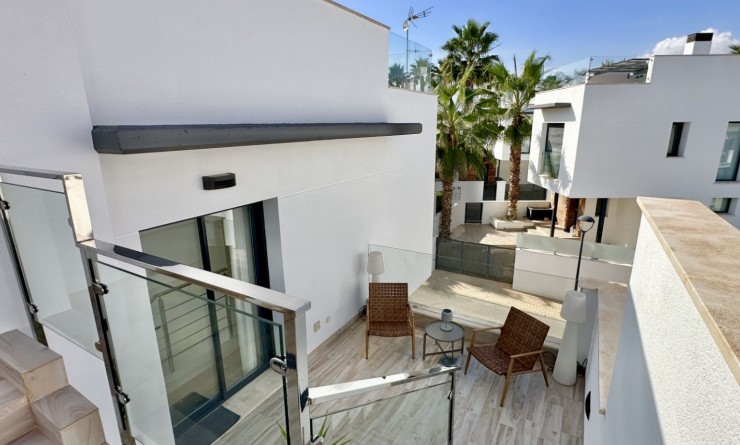 Wederverkoop - Detached villa - Orihuela Costa - Lomas de Cabo Roig