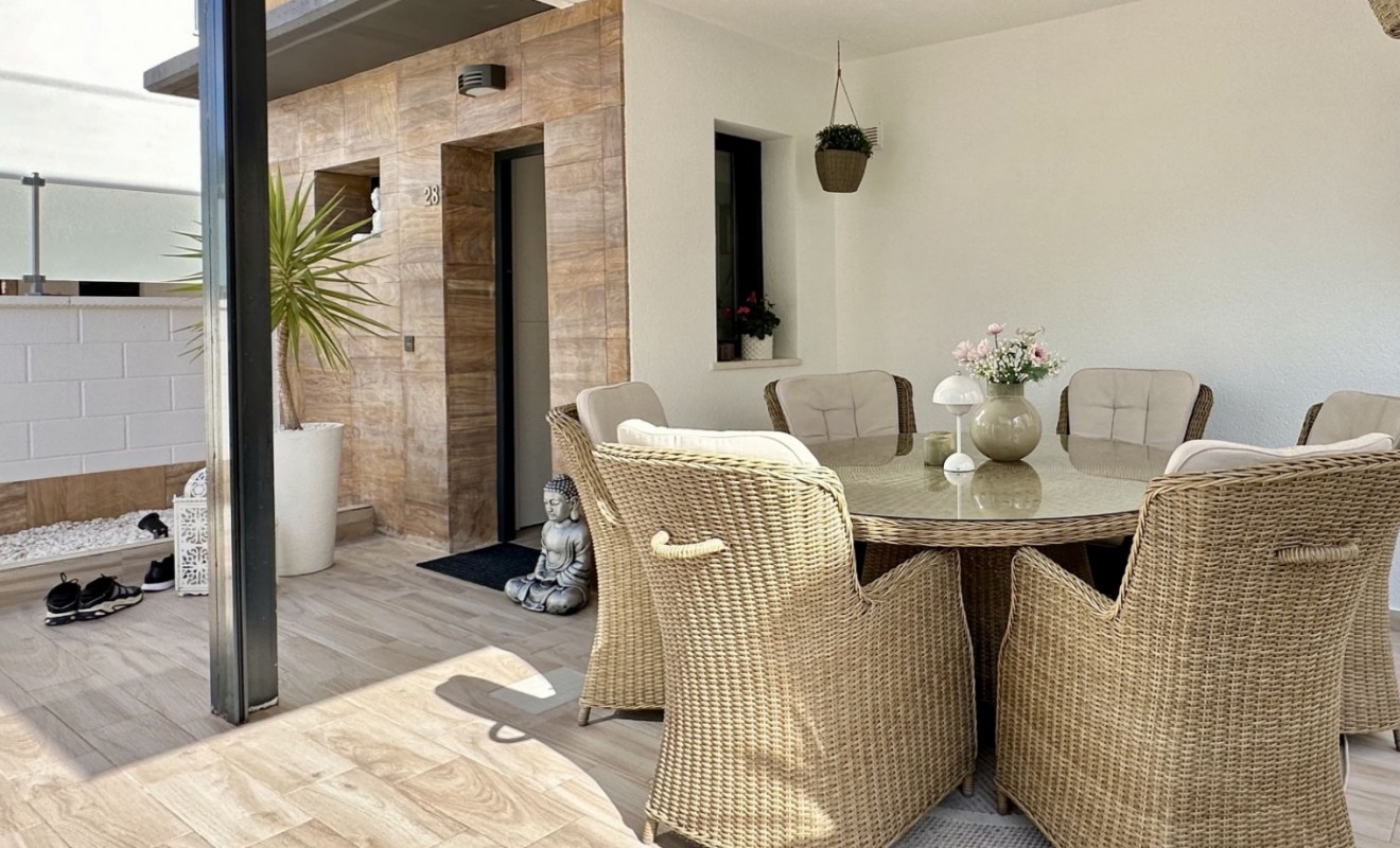 Wederverkoop - Detached villa - Orihuela Costa - Lomas de Cabo Roig