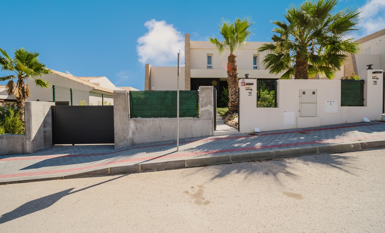 Sale - Villa - Algorfa - La finca golf