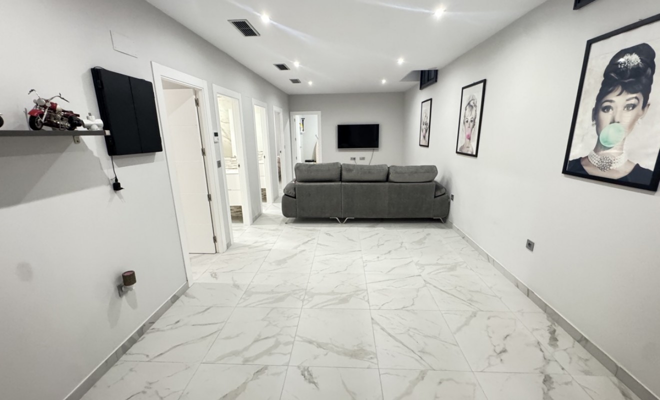 Wederverkoop - Villa - Villamartín