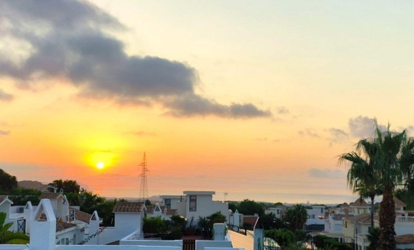 Wederverkoop - Herenhuis - La Nucía